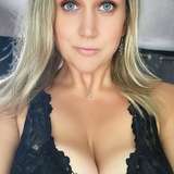curvywifeyx