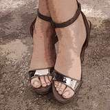 skarlet_feet1